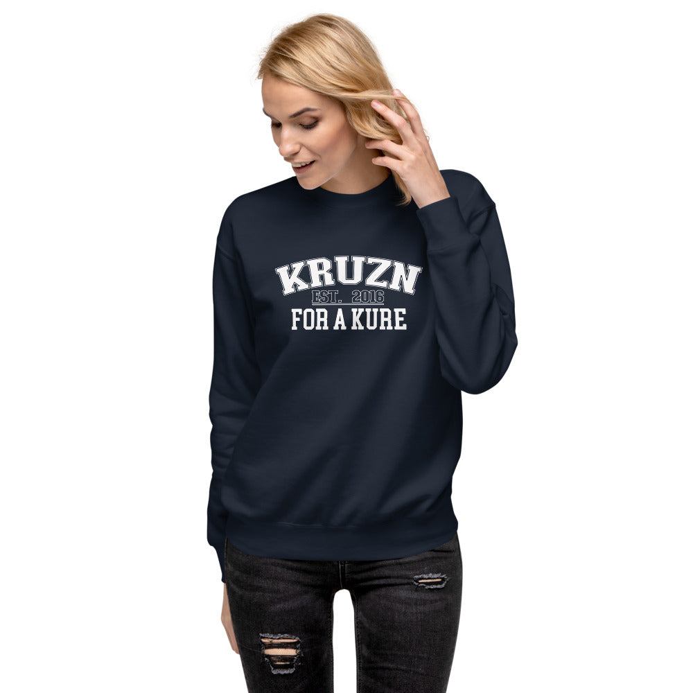 College Style Fleece Pullover